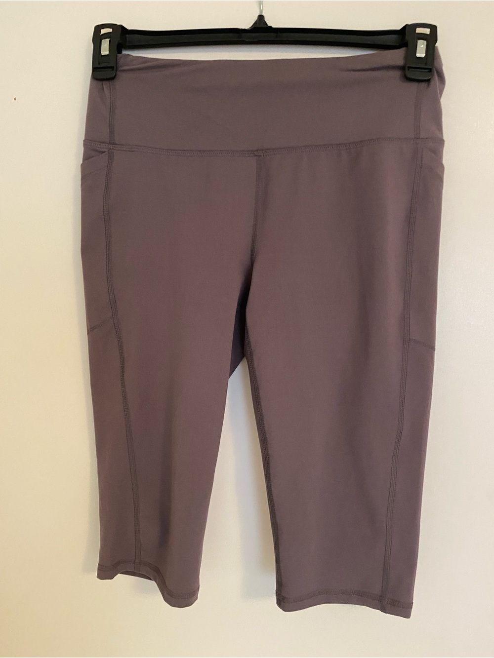 DSG Gray Athletic Mid-Rise Leggings
